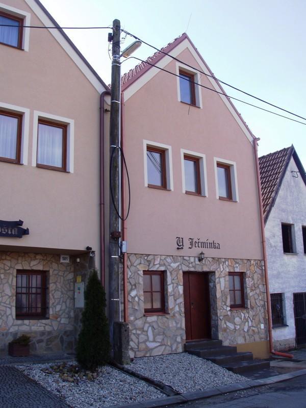U Jecminka Villa Hlohovec Dış mekan fotoğraf